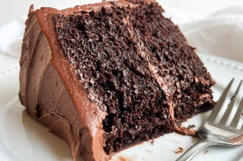 Rich Sourdough Discard Chocolate Cake