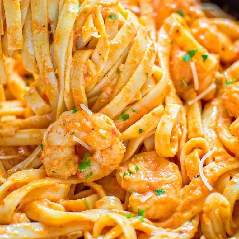 Roasted Red Pepper Chicken and Shrimp Pasta