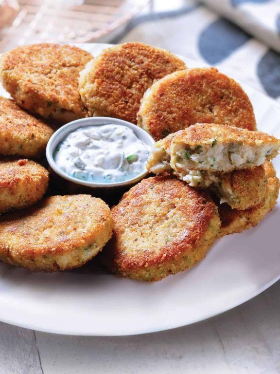 Rock Cod Fish Cakes with Dill Aioli