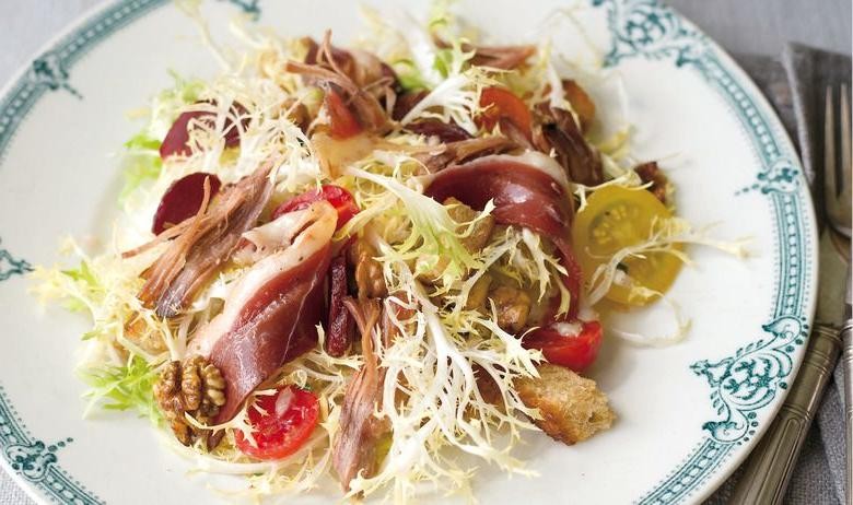 Salade Landaise with Duck Confit