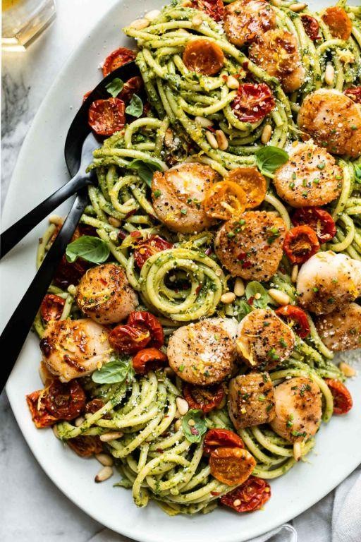 Scallop Pasta with Basil Pesto