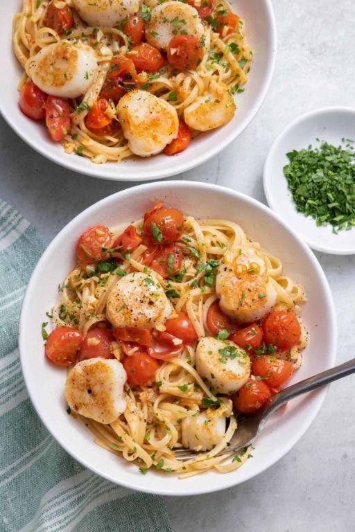 18 Creamy Scallop Pasta Delicacies