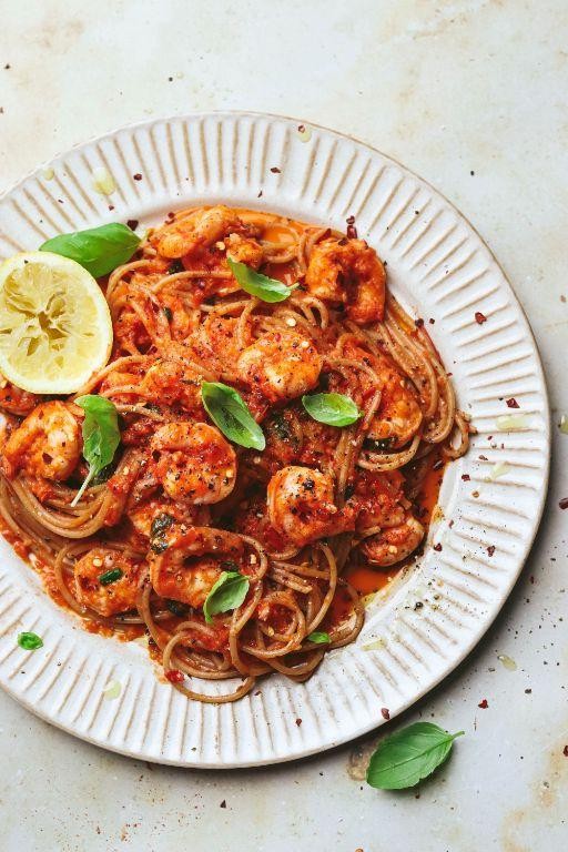 Shrimp and Roasted Red Pepper Pasta