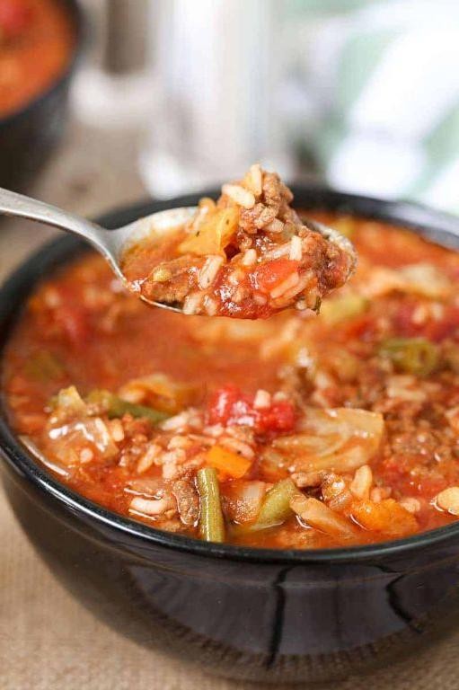 Slow Cooker Cabbage Roll Soup