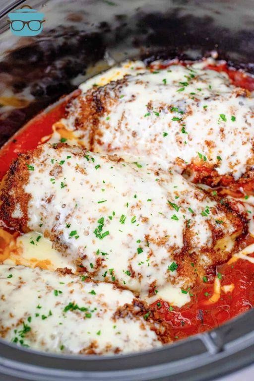 Slow Cooker Chicken Marinara with Mozzarella
