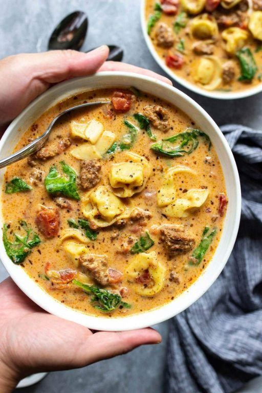 Slow Cooker Creamy Tortellini Soup