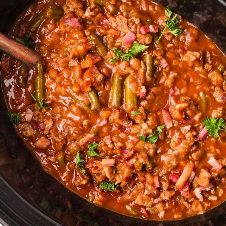 Slow Cooker Sausage and Green Bean Casserole