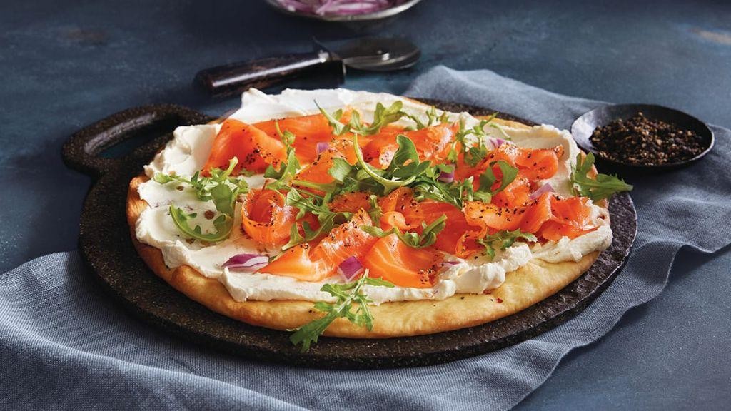 Smoked Salmon and Arugula Flatbread