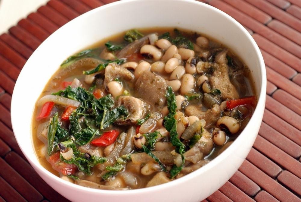 Smoky Black-Eyed Pea and Kale Stew