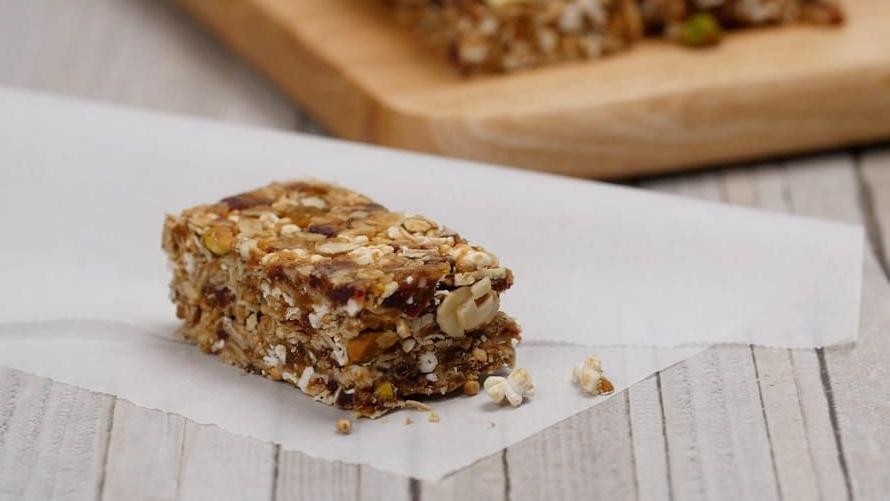 Sorghum Energy Bars with Nuts