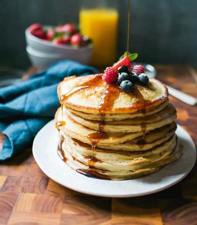 Sourdough Discard Pancakes with Maple Syrup