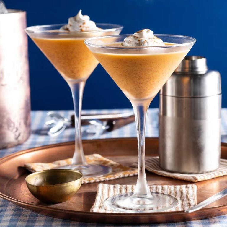 Spiced Rum Pumpkin Pie Martini