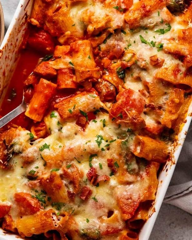 Spicy Chicken Marinara Pasta Bake