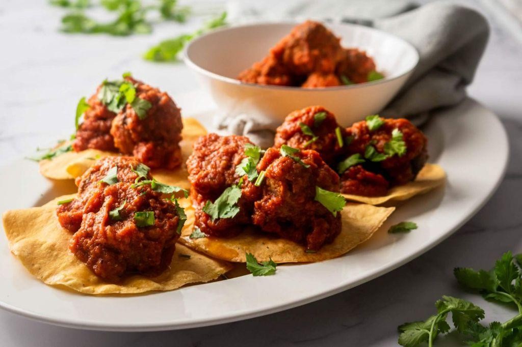 20 Savory Meatball Dinner Recipes Delicious