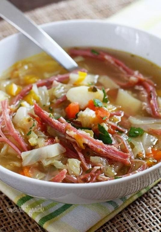 Spicy Corned Beef and Cabbage Soup