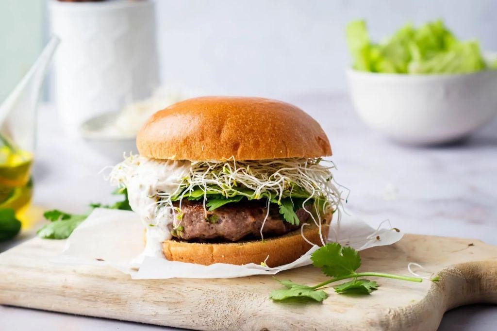 Spicy Jalapeño and Cheddar Hamburger Steak