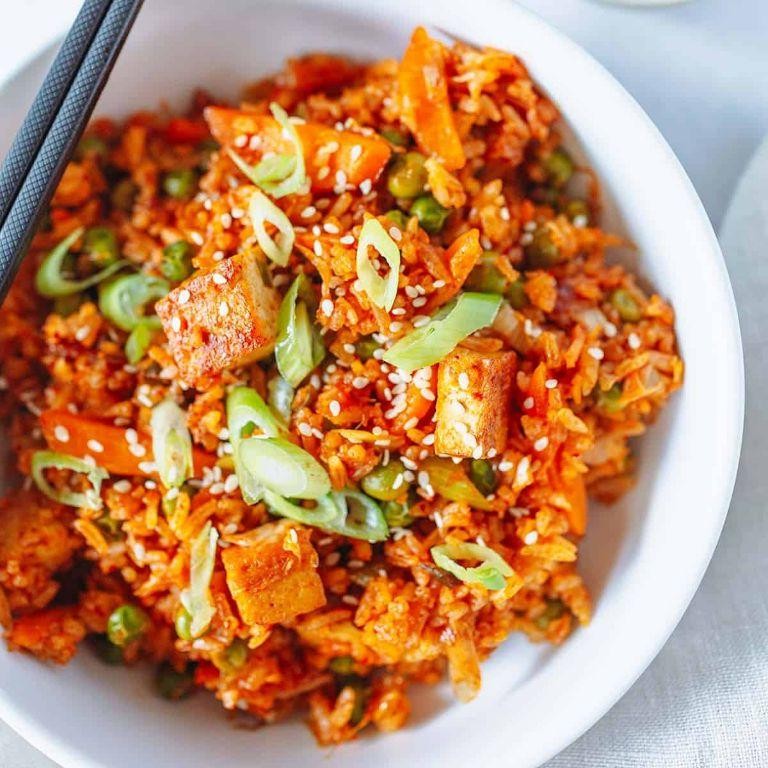 Spicy Kimchi Fried Rice with Tofu