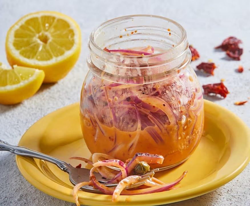 Spicy Lemon Vinaigrette with Red Pepper Flakes