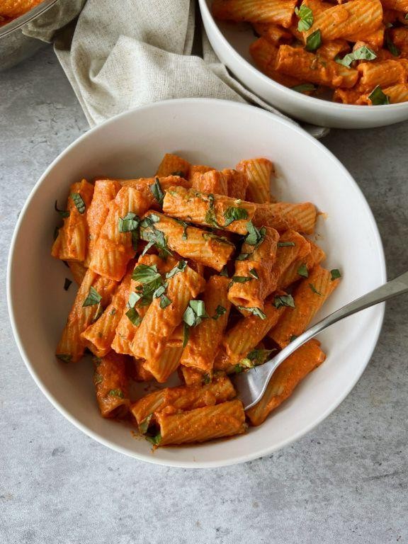 Spicy Roasted Pepper Pasta Sauce
