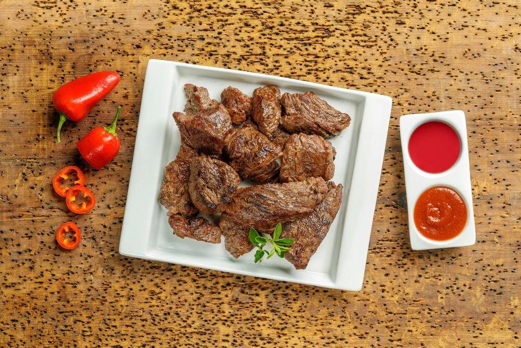 Spicy Sriracha Beef Tips
