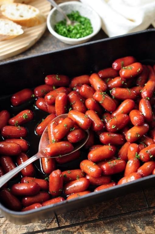 Spicy Sriracha Cocktail Sausages