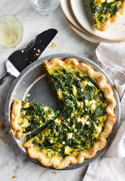 Spinach and Egg Quiche with Crispy Crust