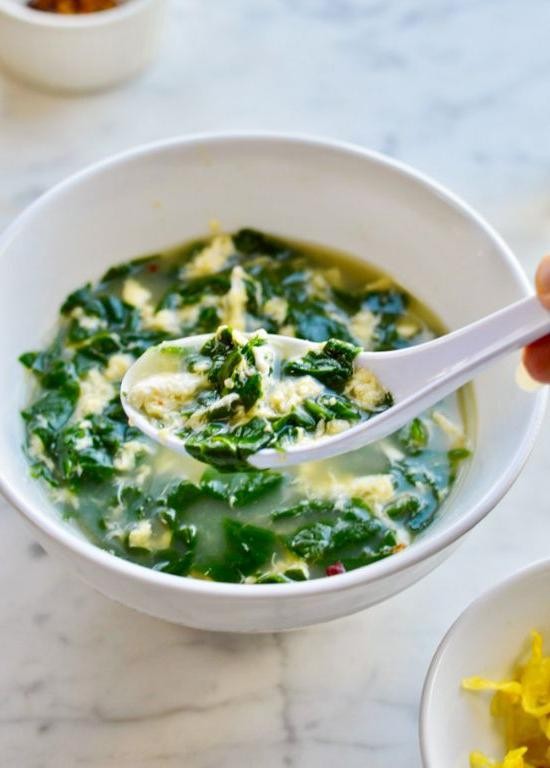 Spinach and Egg Soup with Fresh Herbs