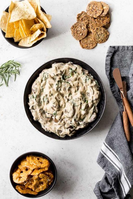Spinach and Mushroom Creamy Dip