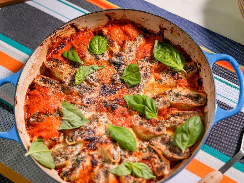 Spinach and Mushroom Stuffed Shells