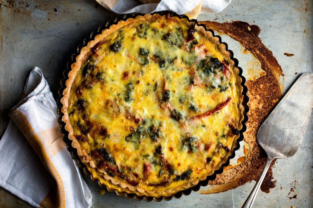 Spinach and Roasted Red Pepper Quiche