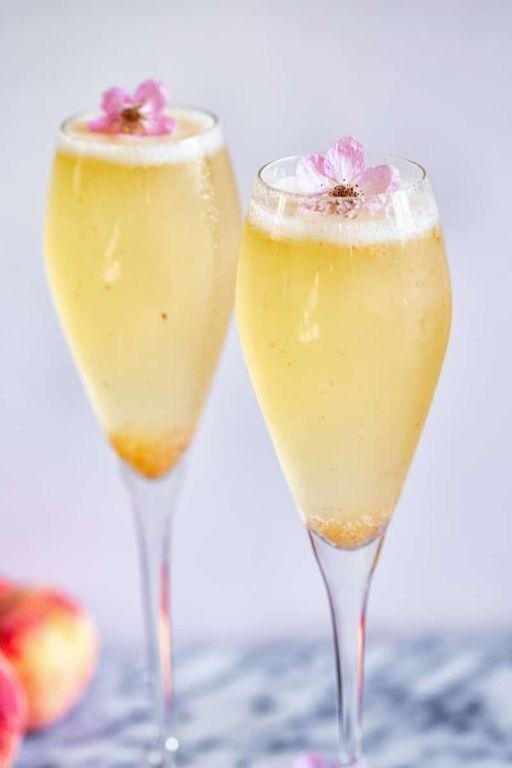 St Germain Peach Bellini