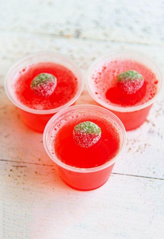 Strawberry Mojito Jello Shots