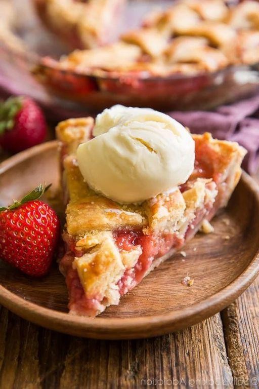 Strawberry Rhubarb Easter Pie