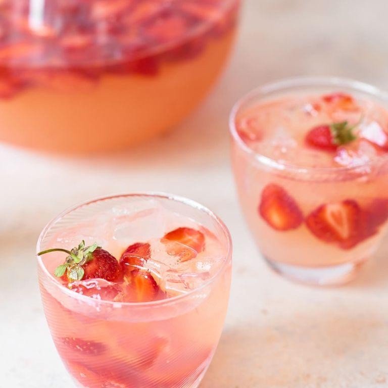 Strawberry Rum Lemonade