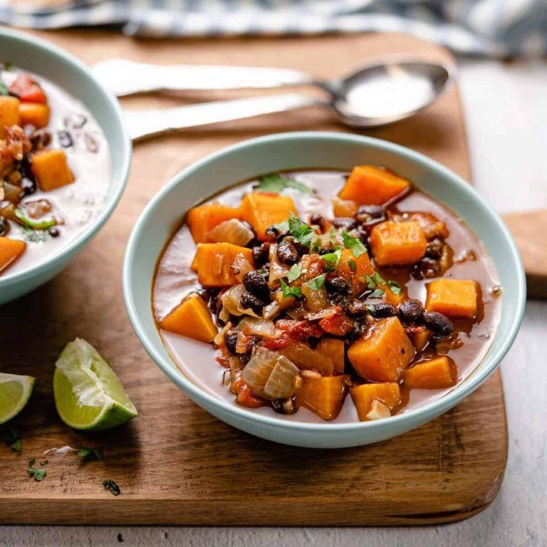 20 Delicious Healthy Stew Recipes for Every Season