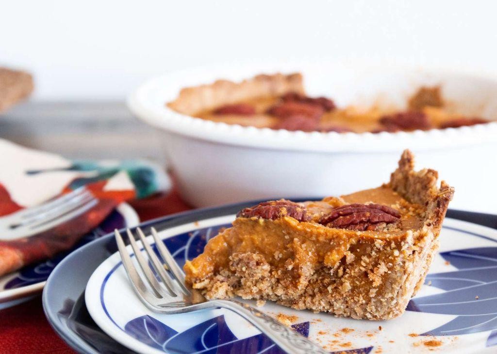 Sweet Pumpkin Tart with Pecan Crust