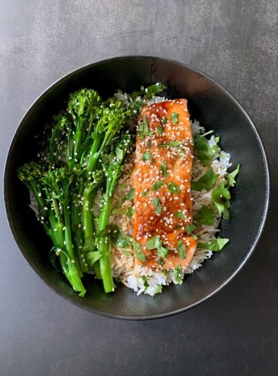 Teriyaki Salmon with Steamed Rice