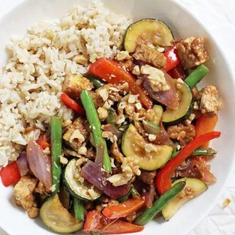 Three Sisters Stir-Fry with Garlic and Ginger