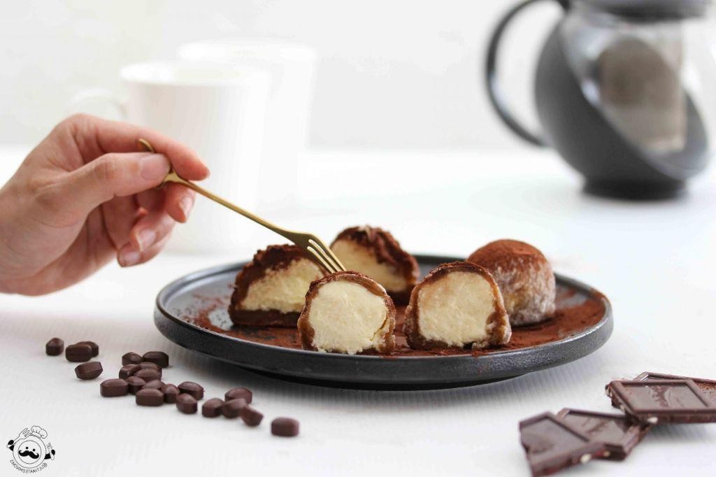 Tiramisu Inspired Mochi Balls