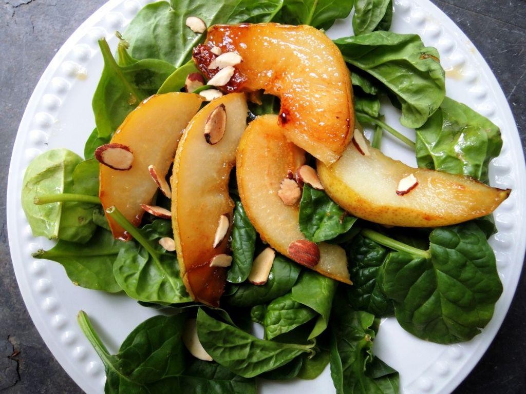 Toasted Almond and Pear Spinach Salad