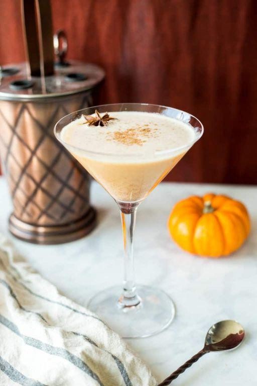 Toasted Marshmallow Pumpkin Pie Martini