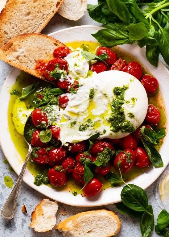 Tomato Basil Burrata Salad
