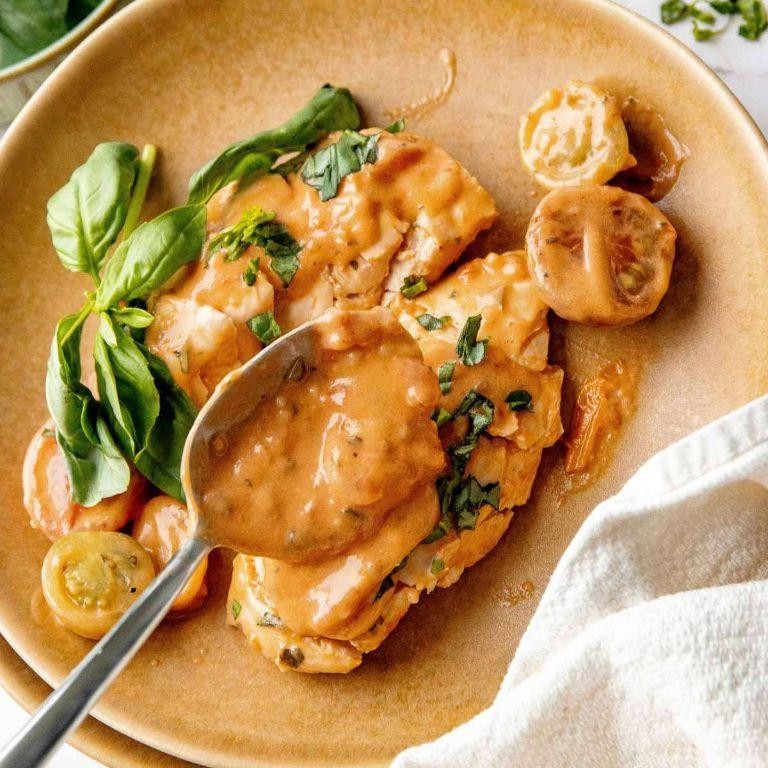 Tomato Basil Crockpot Chicken Legs