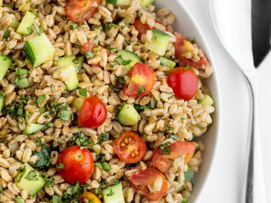 Tomato Basil Farro Salad