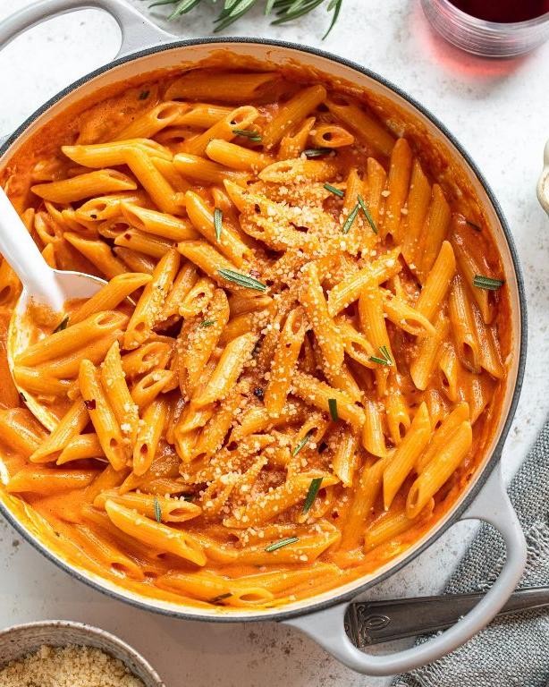 Tomato Vodka Cream Sauce