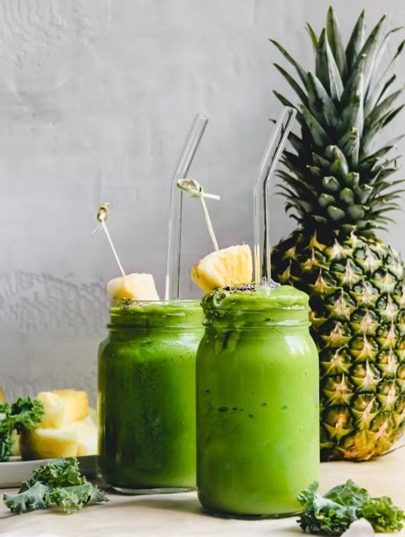 Tropical Green Smoothie