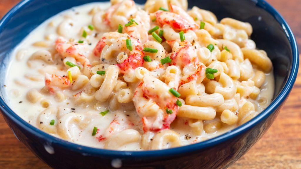 Truffle Lobster Mac and Cheese with Gruyère