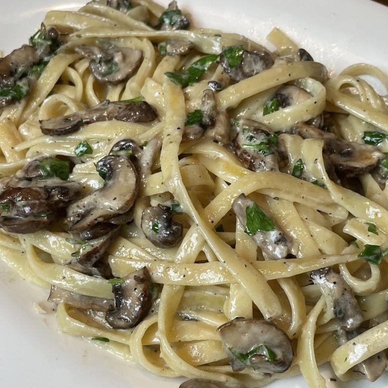 Truffle Oil and Mushroom Cream Sauce