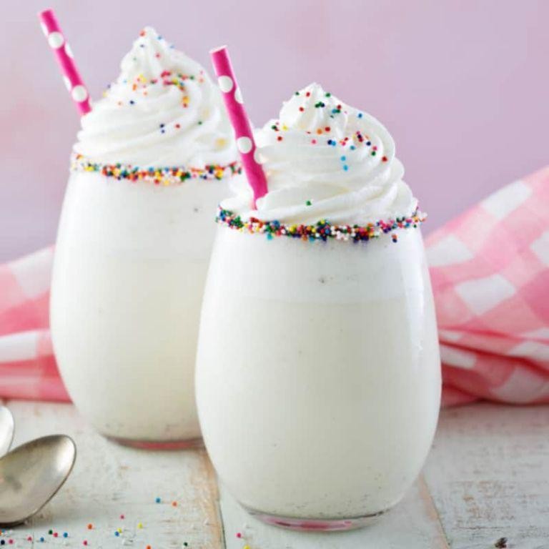 Vanilla Almond Milk Shake