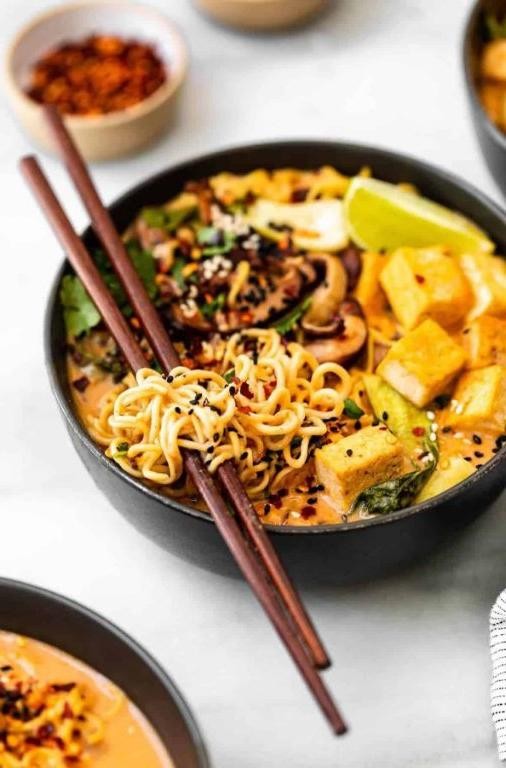 Vegan Coconut Curry Ramen